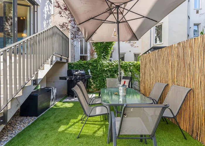 Luxury Garden - Bbq - Netflix *